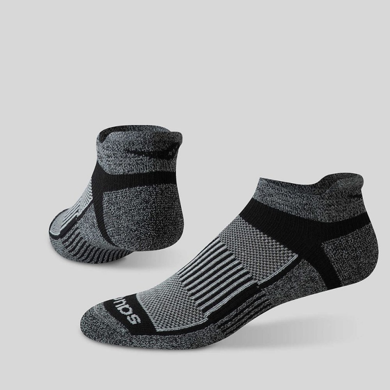 Saucony Inferno Párnázott No Show Tab 3-Pack Socks Fekete Fehér | LRV-639841